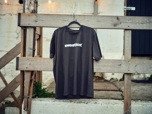 T-shirts - Black